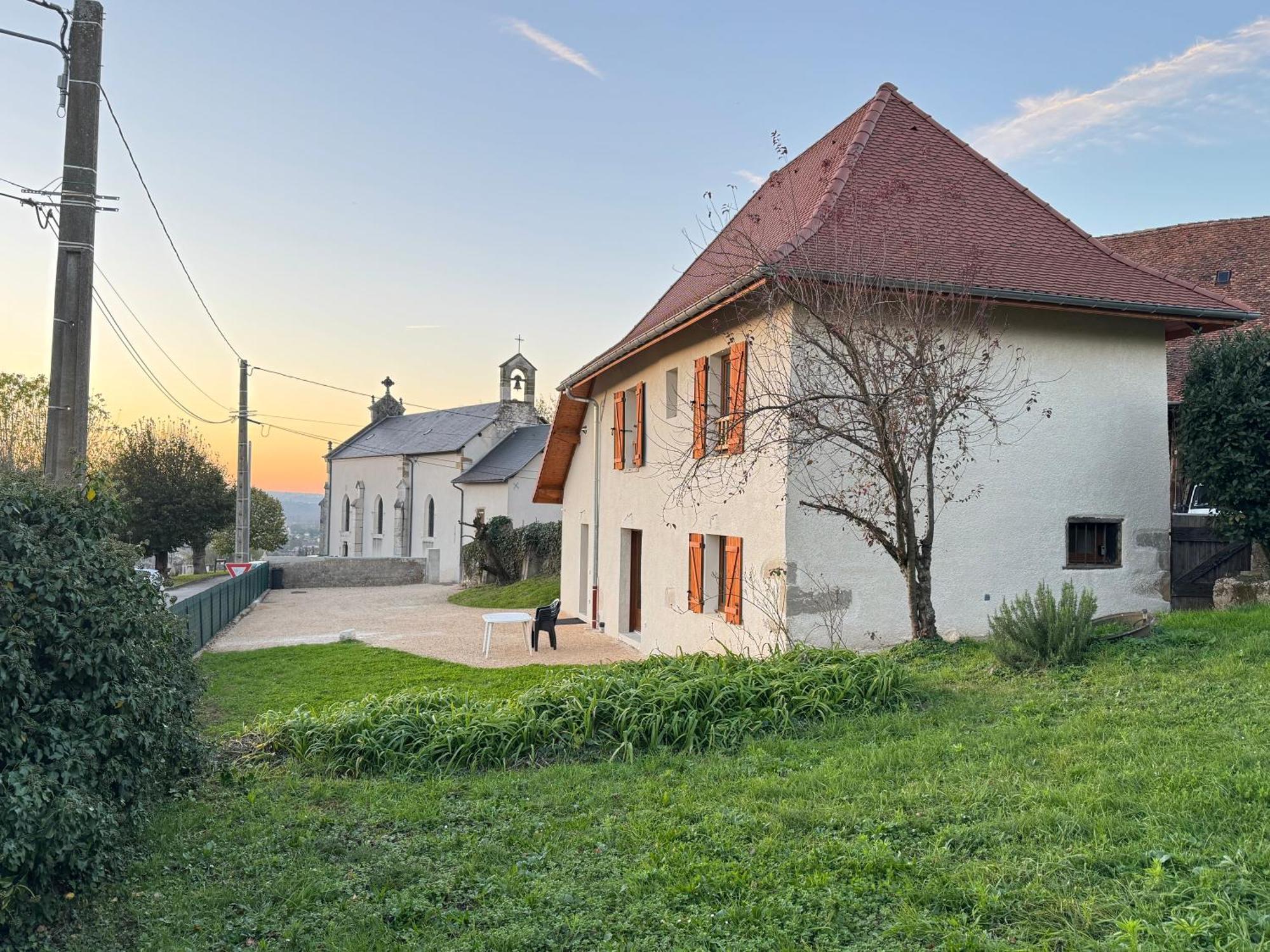 Maison Leonora Saint-Genix-sur-Guiers Εξωτερικό φωτογραφία